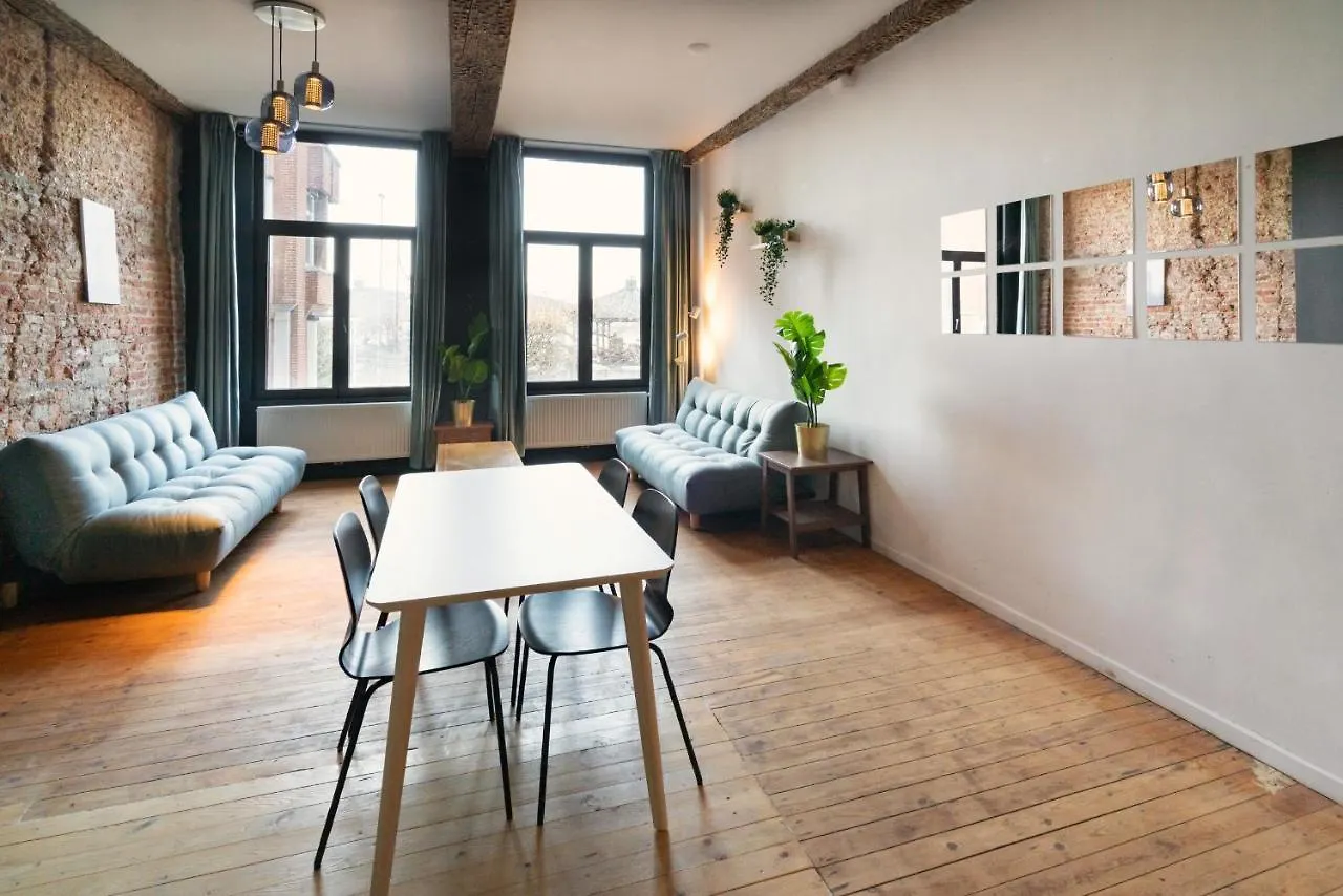 Two-Bedroom River Side Apartment In The Heart Of Antwerp