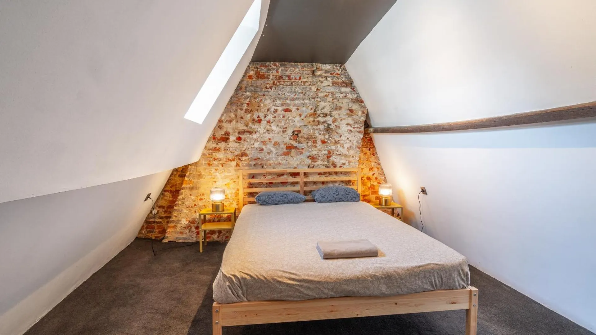 Two-Bedroom River Side Apartment In The Heart Of Antwerp