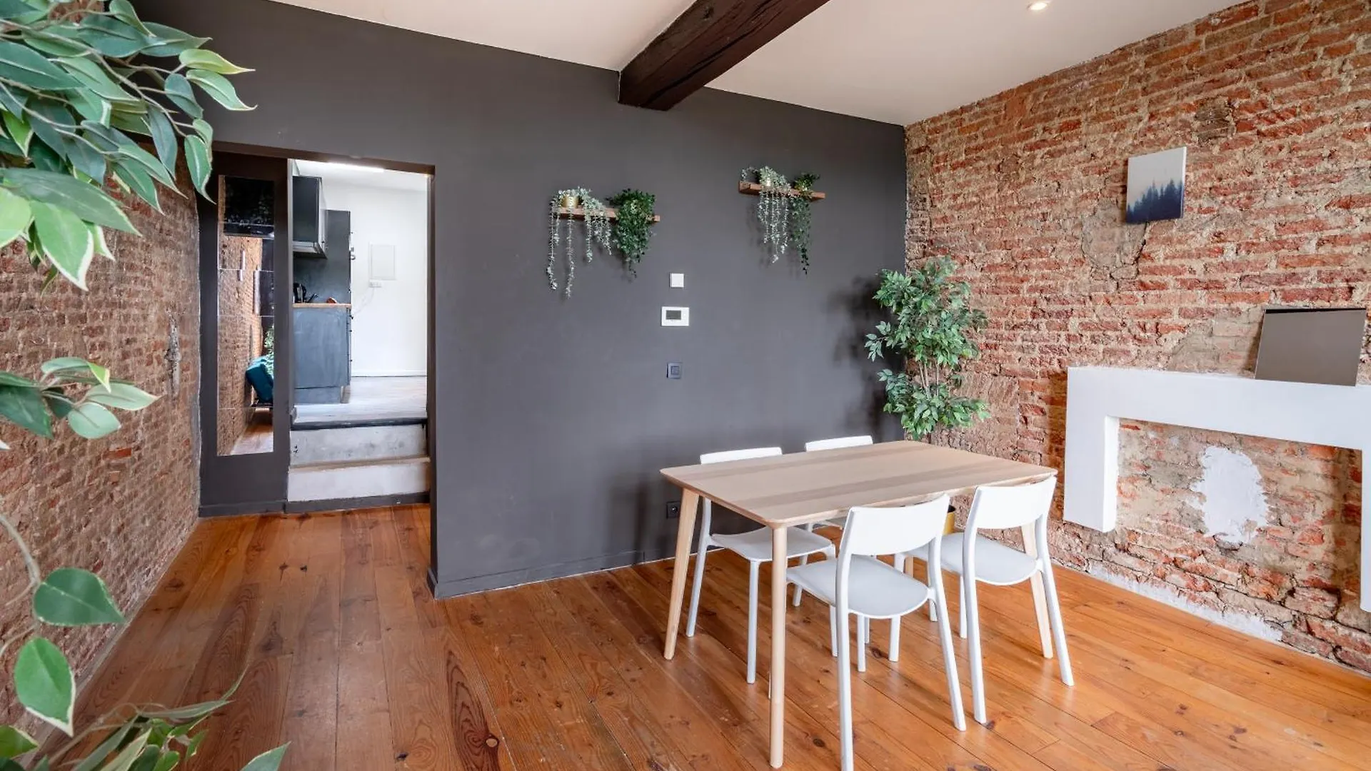 Two-Bedroom River Side Apartment In The Heart Of Antwerp