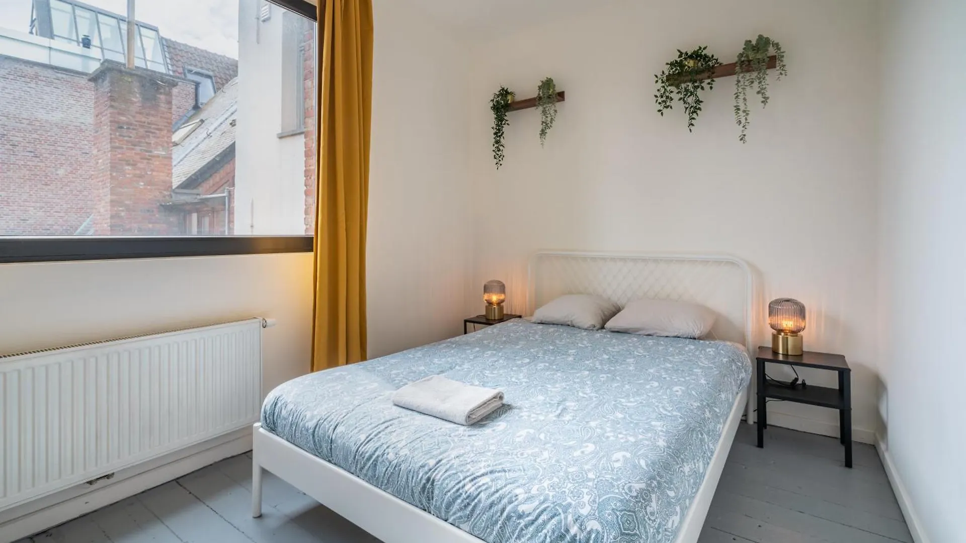 Two-Bedroom River Side Apartment In The Heart Of Antwerp