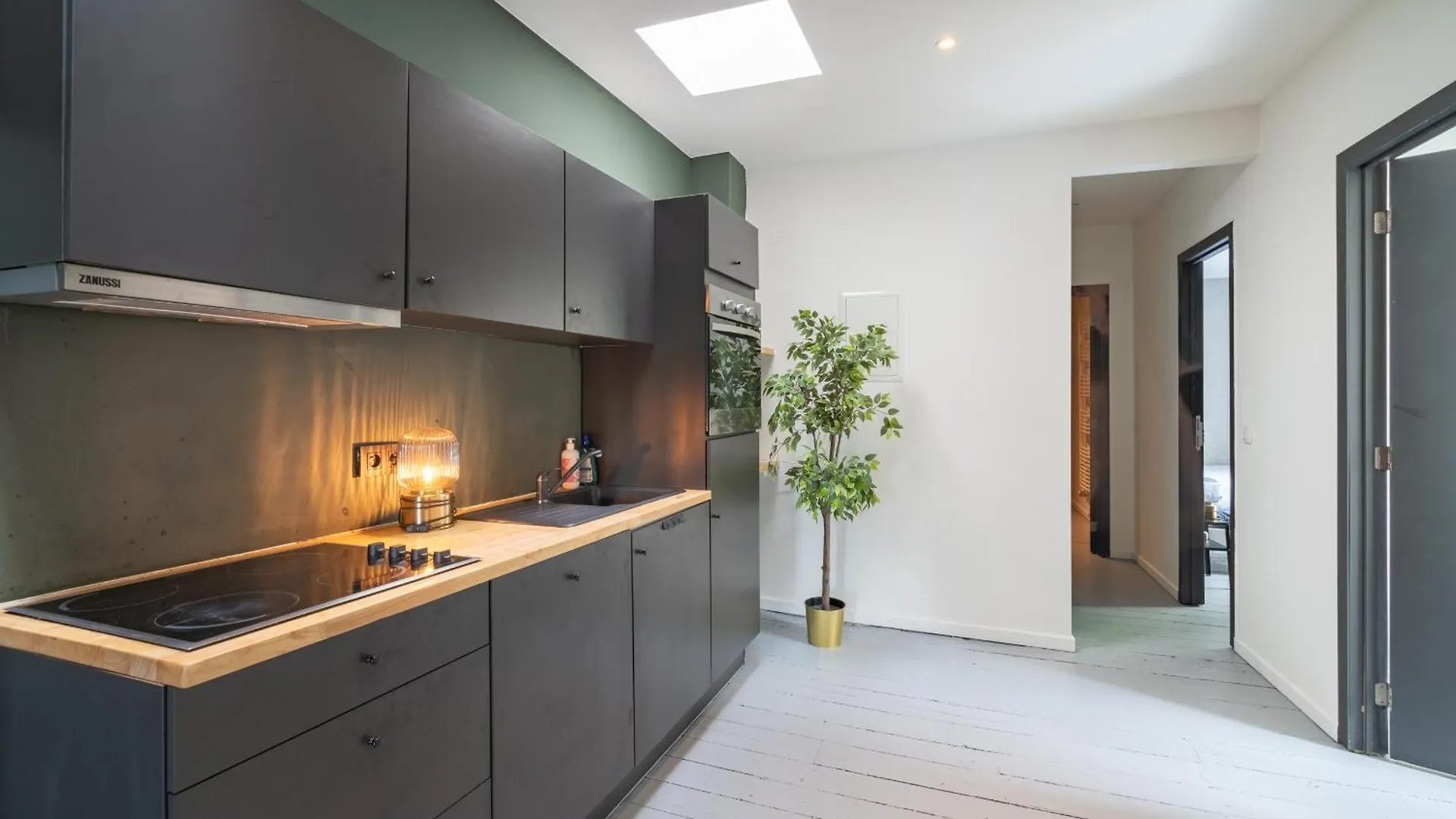 Two-Bedroom River Side Apartment In The Heart Of Antwerp