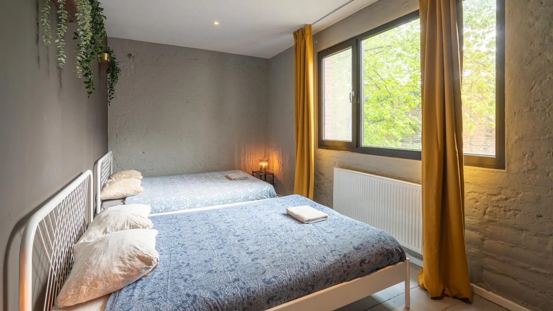 Two-Bedroom River Side Apartment In The Heart Of Antwerp 0*,